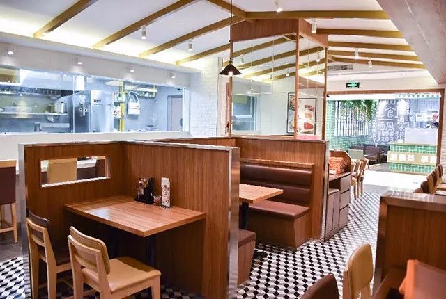 10碗销魂日式咖喱饭 满足空虚已久的心和胃!