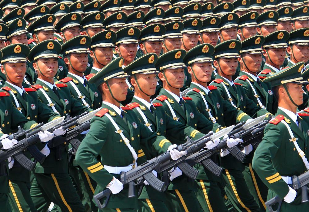1997年阅兵仪式直播,中国唯一一次失误,却获得全世界的尊重