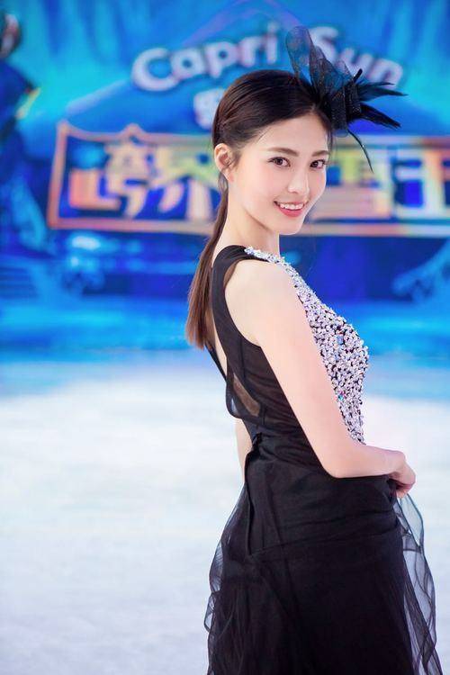君桃的扮演者叫王妍之,1993年7月6日出生于中国山西临汾,著名内地女