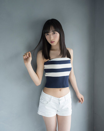 福利少不了！两万年一遇美少女接受采访