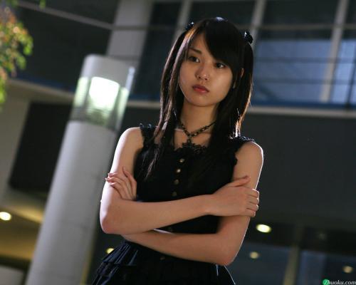 日汉投票：户田惠梨香属于美女还是小可爱？