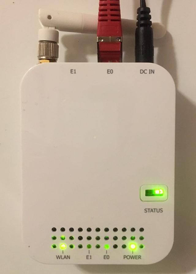 路由器wlan灯不亮_排队机上的led灯屏不亮_led手电筒只亮三个灯其余的不亮