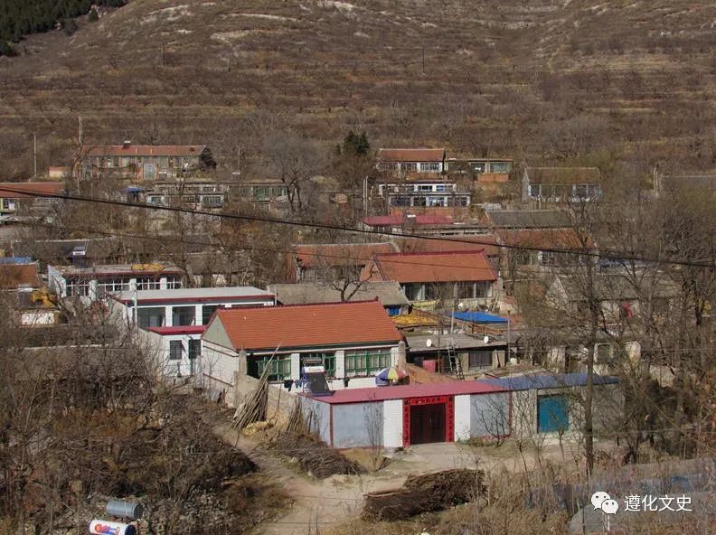 攀登巍峨高耸遵化名山香炉台,探寻娘娘庄乡传说遗迹朝阳寺