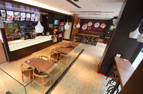 想要“截胡”吃货们，微信支付宝带着两波无人餐厅来了