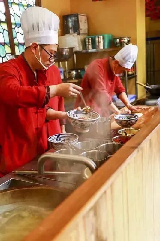 在安仁美食竟然吃到美食的台东古镇!,安仁华陕西地道图片