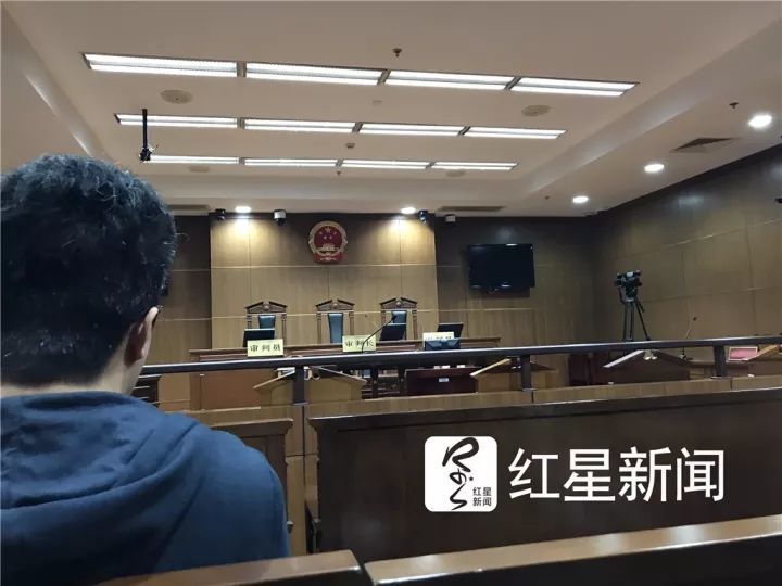 杀妻藏尸冰柜案一审:丈夫自首前晚打游戏 扔掉