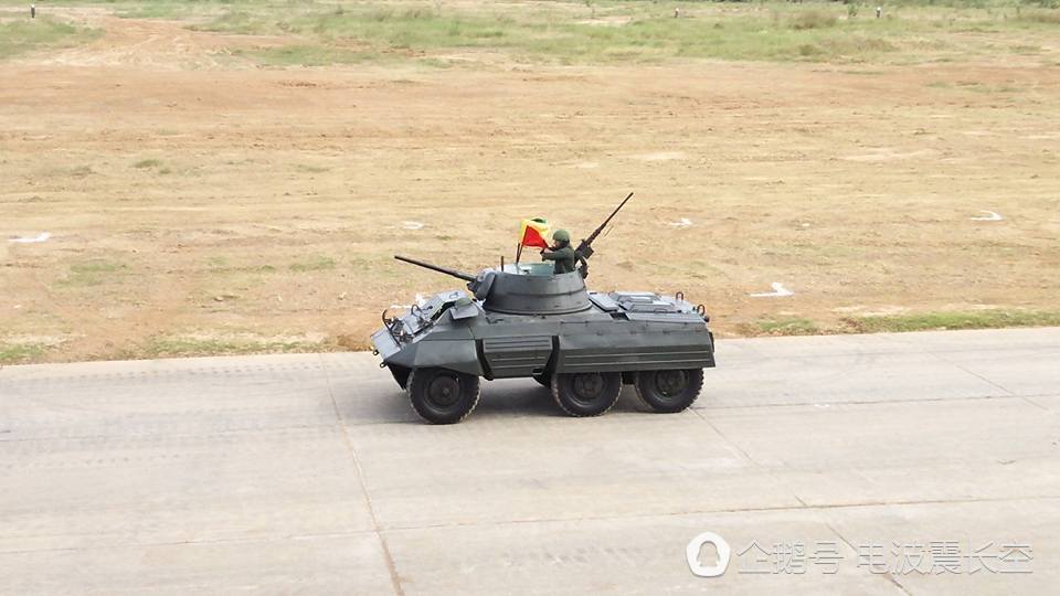 恍如穿越的泰国陆军阅兵,中国VT4与日本二战