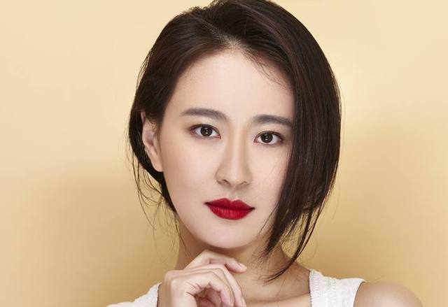 王乐君,出生于天津,毕业于天津音乐学院表演系,中国内地女演员,中国