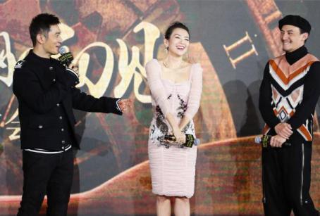 大汉天子回归?《无问西东》里的黄晓明这是返