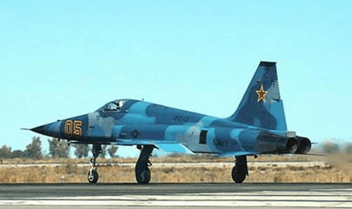 苏联曾经也从美国的飞机中获取设计的经验,苏