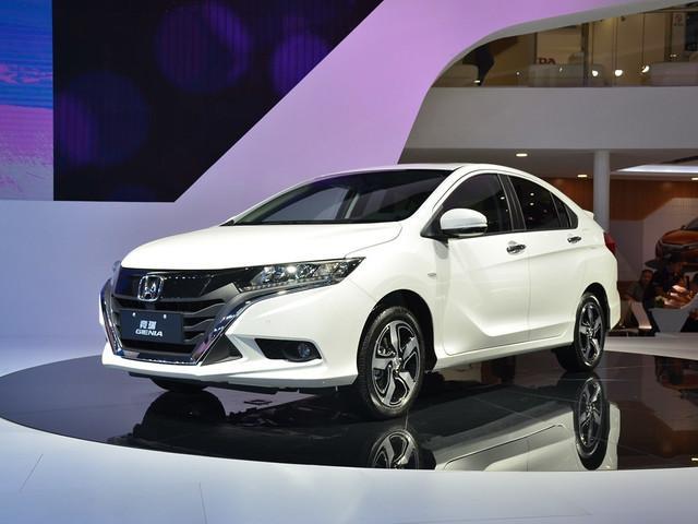 为什么都是日系车,这款10万左右的日系车不但没被骂反而好评如潮