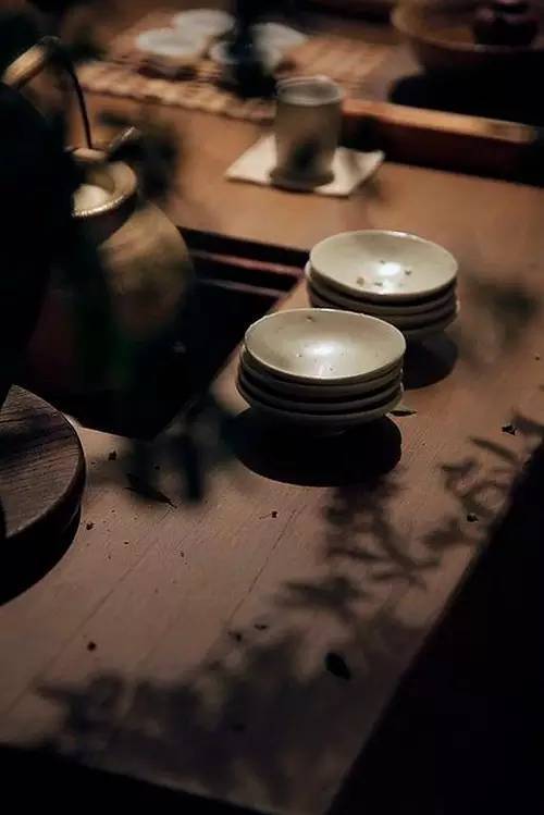 茶烟细杨落花风"的唯美画面, 羡慕"春共山中采, 香宜竹里煎 "的闲情