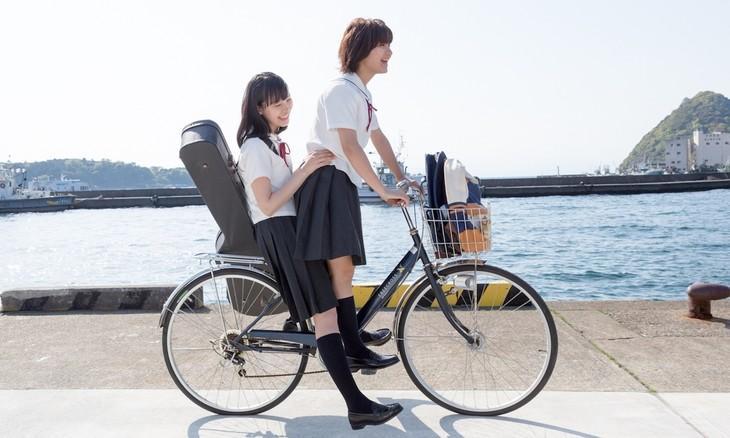 15岁妹子共演《志乃同学说不出自已的名字》真人片