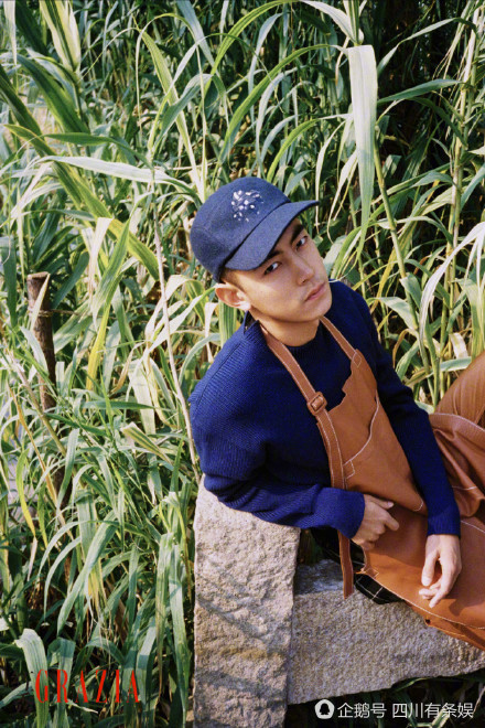 乐山烧烤小王子纪凌尘写真:好帅的大傻纸