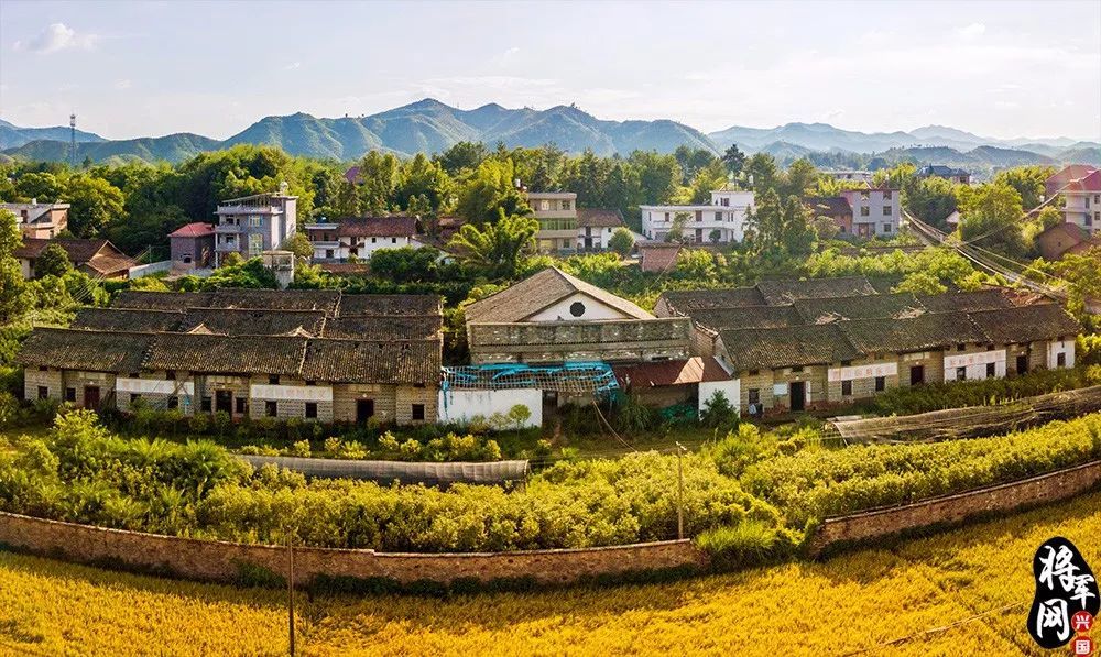 兴国高兴文溪新圩蒙山