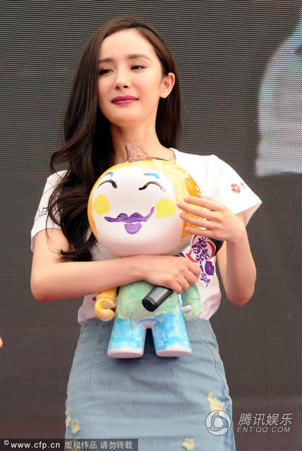 产后如何保持好身材?看杨幂就知道了