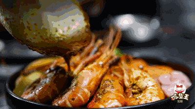 台北夜市搬到沈阳!为了吃一口这家的胡椒虾,我