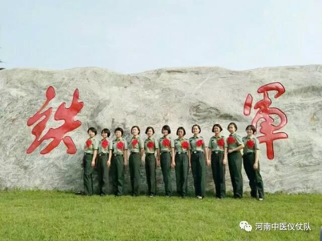 退伍之后有没有想念过参军的那些日子?想对战友们说些什么?