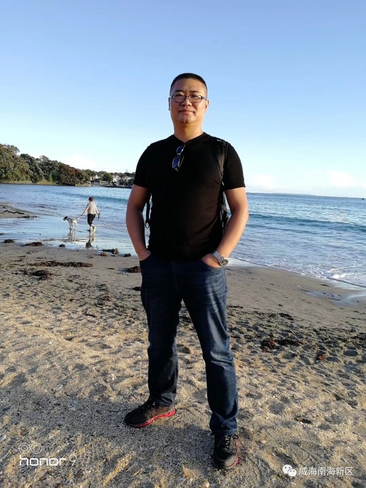 威海南海新区学子在亚洲机器人锦标赛再夺金奖