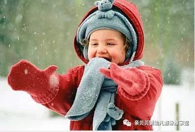 摸宝宝小手小脚冰凉就代表需要加衣物吗?今天