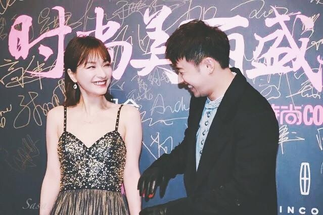 吴昕潘玮柏是真的吗恋情真实么潘玮柏和吴昕真实爆料私下有猫腻