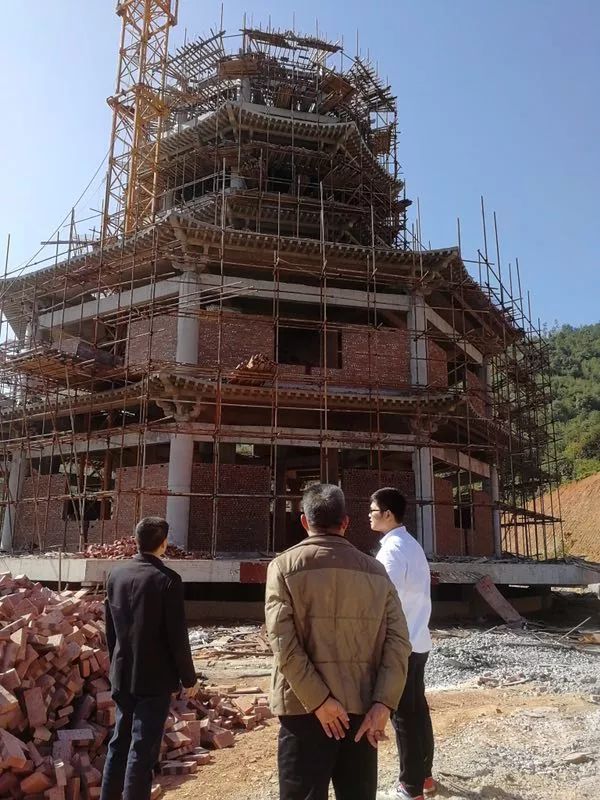 英都漂流预计2018年5月试运营!西峰村落实项