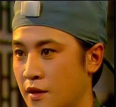 红楼梦里面对妻子秦可卿被别人长期霸占,贾蓉究竟为什么没有反抗