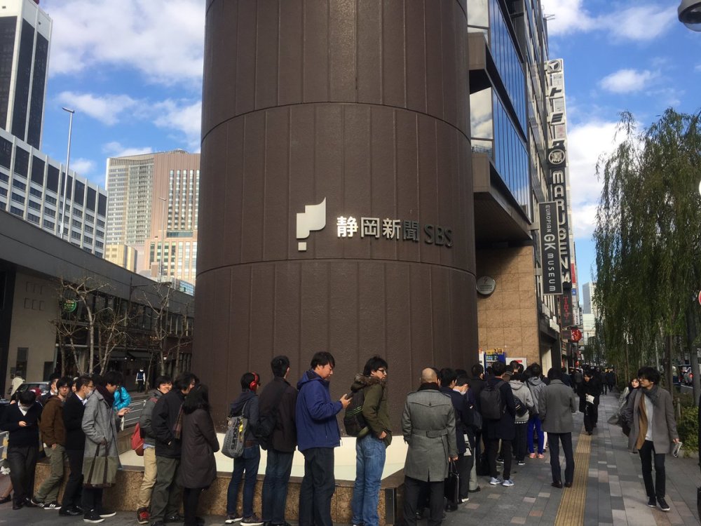 宅力惊人！登载LLSS广告的静冈报纸被阿宅排队疯抢