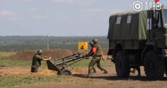 中国陆军又欺负人了 驾驶全自动迫击炮去俄罗斯踢馆