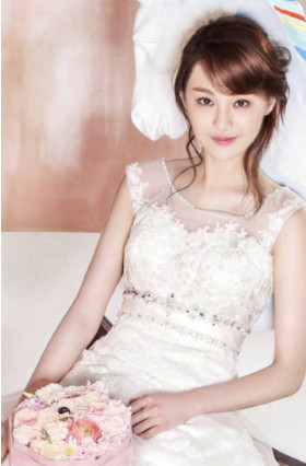 郑爽的婚纱照真美,最清纯美好的小爽!网友喊:真