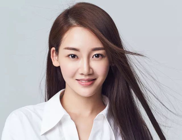 看了《芳华》的演员表,终于明白它为什么这么