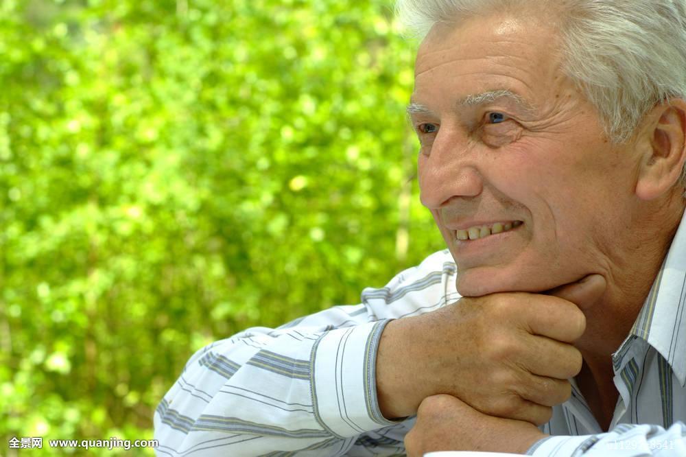 老年人得了疝气不能吃什么?这几种一定不要碰