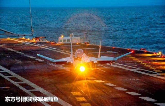 印度航母要与中国002航母同时下水?先将航母