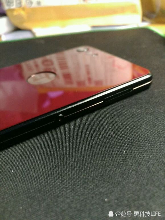 坚果Pro2上手图赏,酒红色颜值最高,优缺点各占