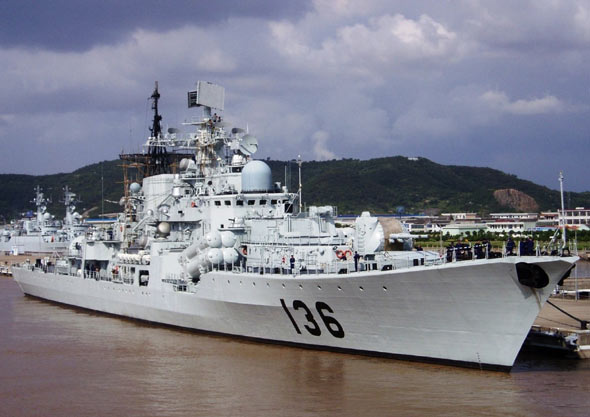 这条军舰名叫“鵟”，他是如何从红海军来到中国