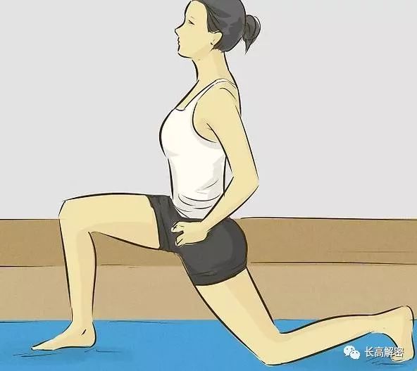 学会拉伸脊柱动作 轻松助你长高10cm,想长高吗