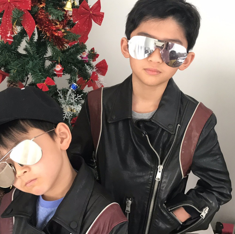 谢霆锋节日示爱王菲 张柏芝十二字回应