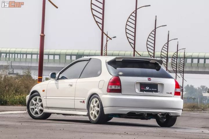 honda性能荣光!civic ek9,ep3,fn2,fk2,fk8,五代同堂火力展演!