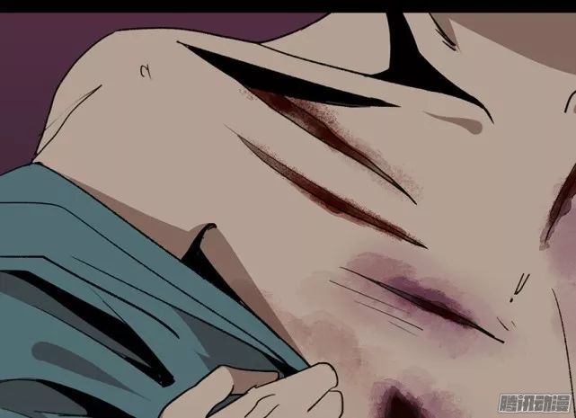 人性漫画:油腻光头大叔悄悄尾随残疾人,所作所为让人心寒