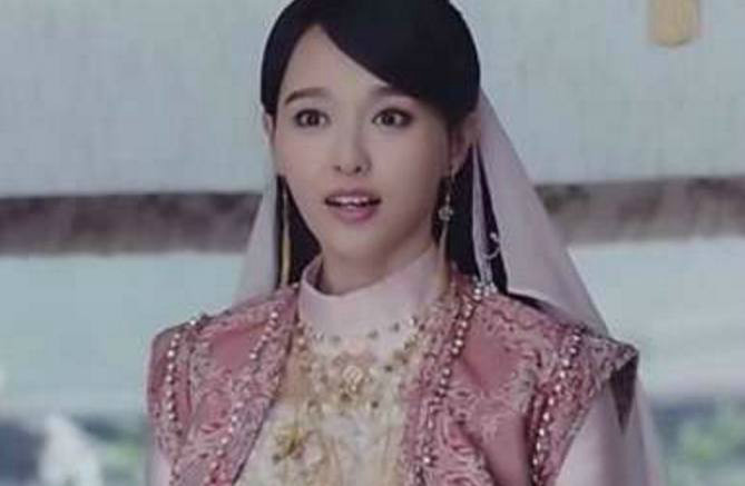 锦绣未央唐嫣五个经典造型,前四个虽美,图五让