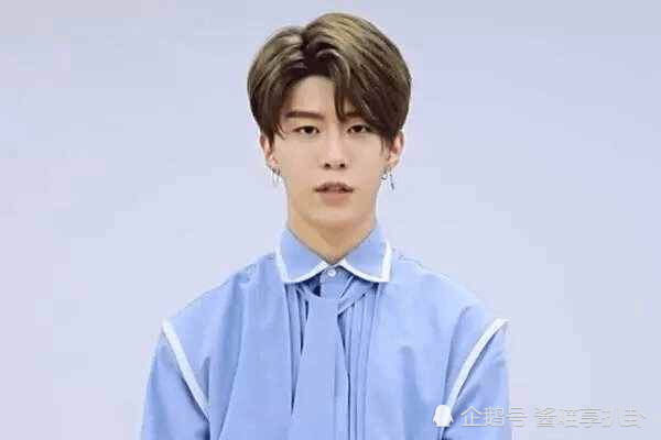 范冰冰弟弟未出道就删了同学微信,一家人人品