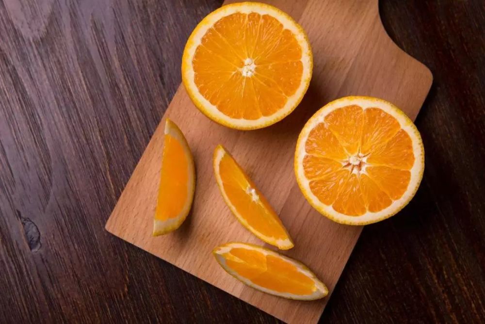 冬天吃橙子,会挑才好吃!分公母?这个误解有点