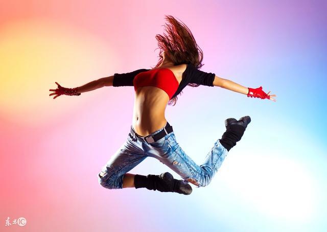 Python代码不到四十行简单暴力,微信跳一跳小