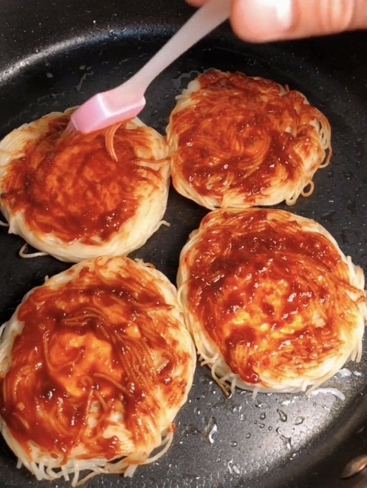 面条孩子不愿意吃,今天教你面条新做法,孩子见