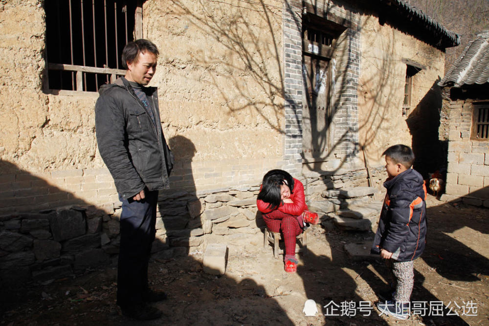 妈妈高考失败精神崩溃连儿子都不认识