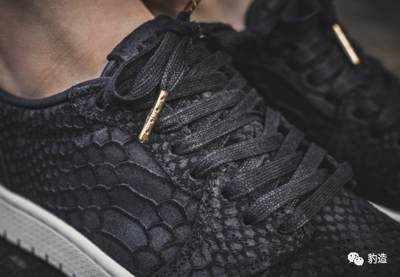 Logo越大越潮?AJ1 Black Python颠覆你对Lo