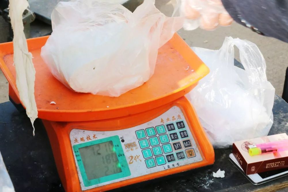 5亩桃园30头猪100只鸡,平邑卖豆腐皮的冯大哥