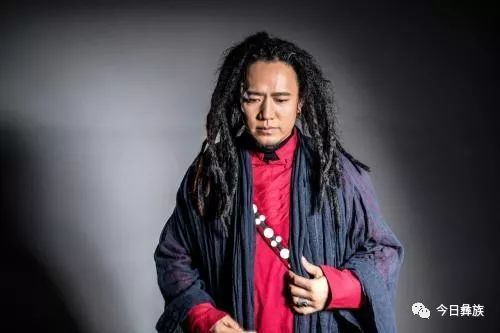 奥杰阿格创作的电视剧《刘伯承元帅》插曲《彝