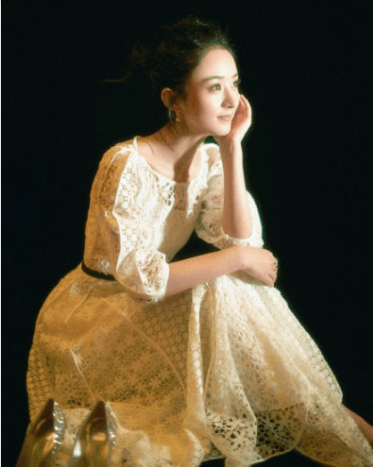 吴亦凡赵丽颖同台首秀《想你》,后面的拥抱是