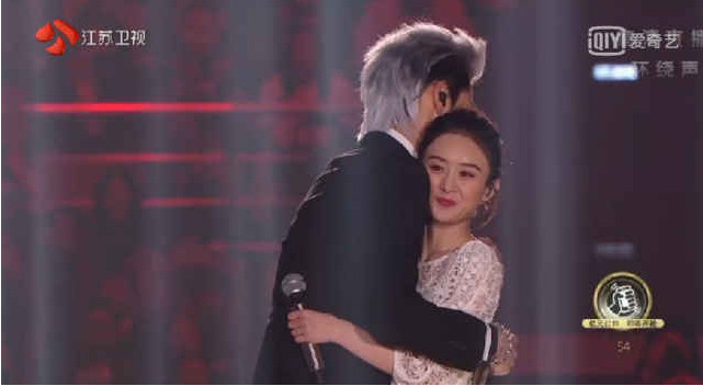 吴亦凡赵丽颖《想你》LIVE首秀 酷我陪你一起